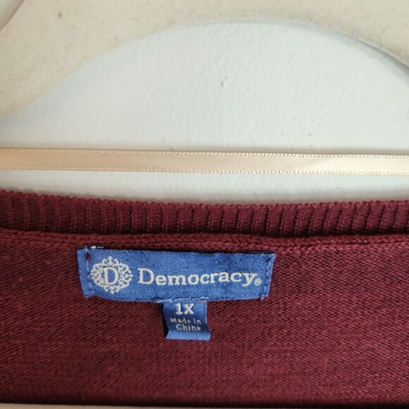 Democracy 1X Animal Print V-Neck Long Sleeve Sweater Burgundy 100% Cotton - Picture 2 of 10